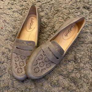 Life Stride Loafers NWOB